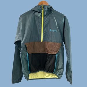 Cotopaxi Technical Windbreaker. Women’s size small, teal windbreaker.